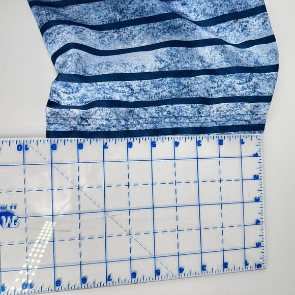 Under Armour Boys Swim Trunks YXL Blue Red Stripe Lined Mesh Shorts - Picture 7 of 8